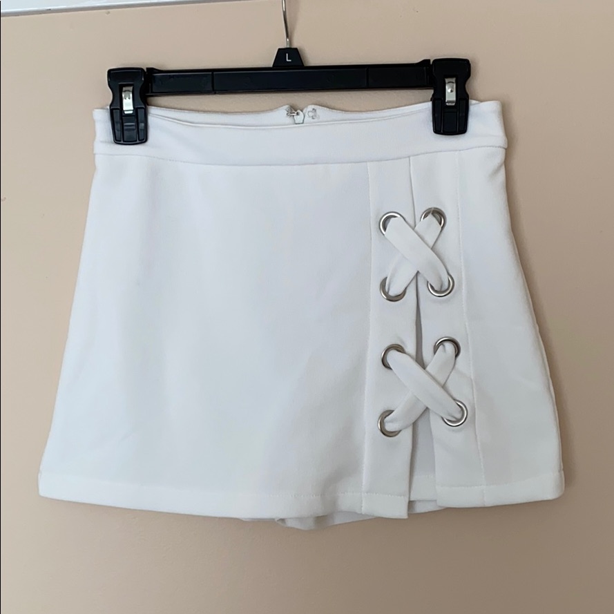 Brand New White Skort